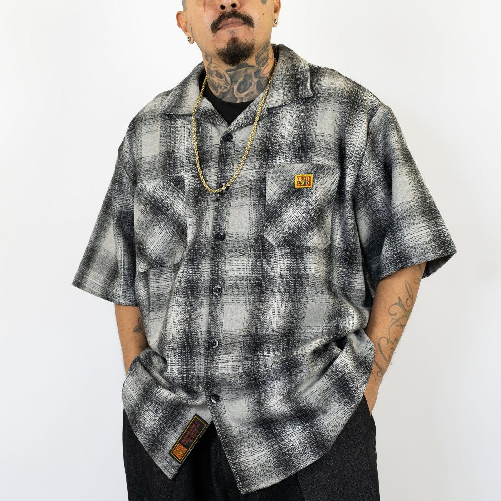 FB County Flannel — Gray/Black/White